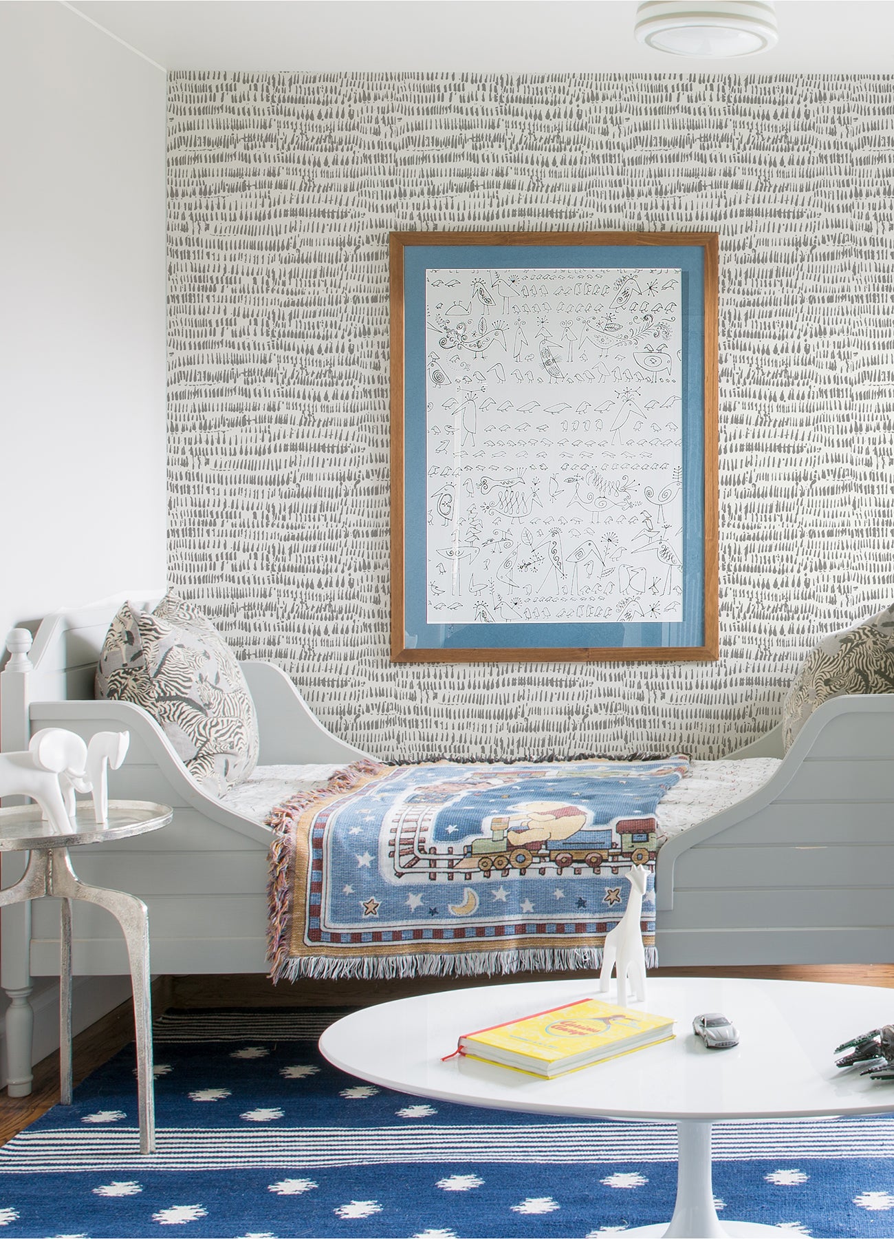Runes Grey Brushstrokes -SALE