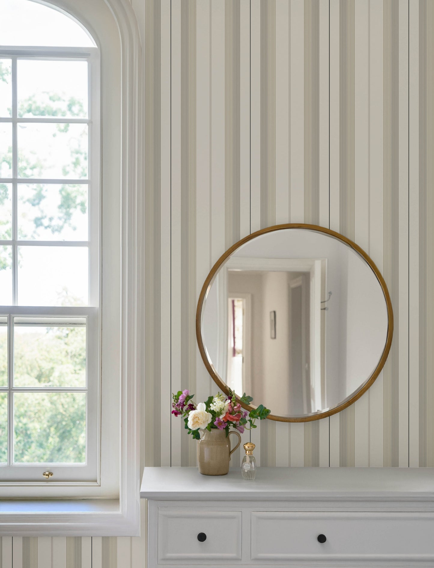 Herrgård Neutral Stripe